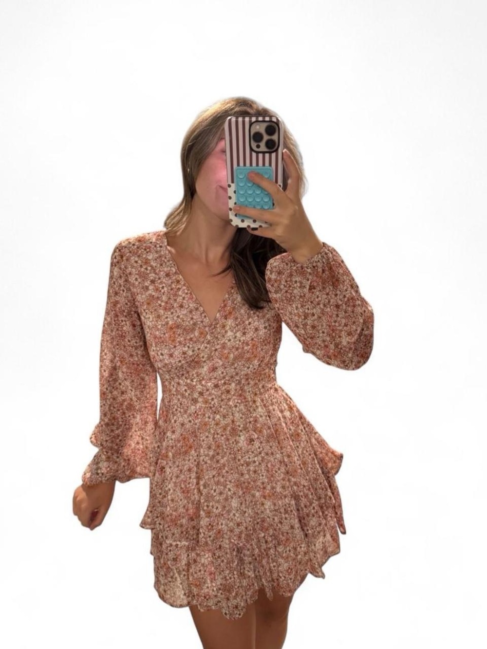 Japna Women’s XS Floral V-Neck Long Sleeve Tiered Dress